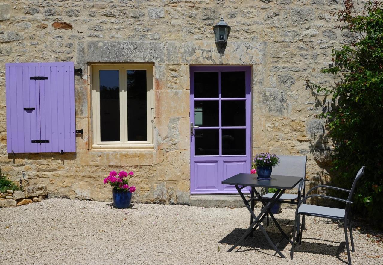 Gite Rural La Maison Mauve Ventouse Extérieur photo