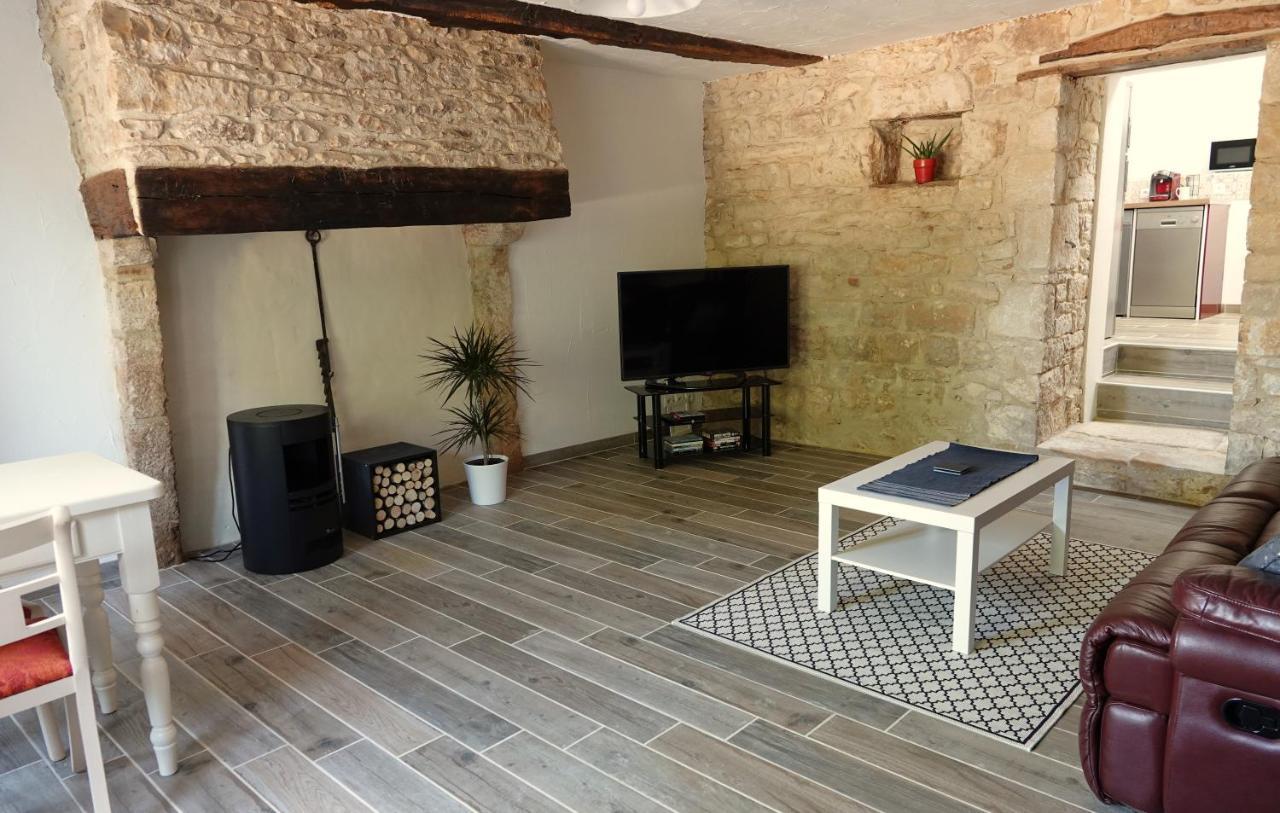 Gite Rural La Maison Mauve Ventouse Extérieur photo