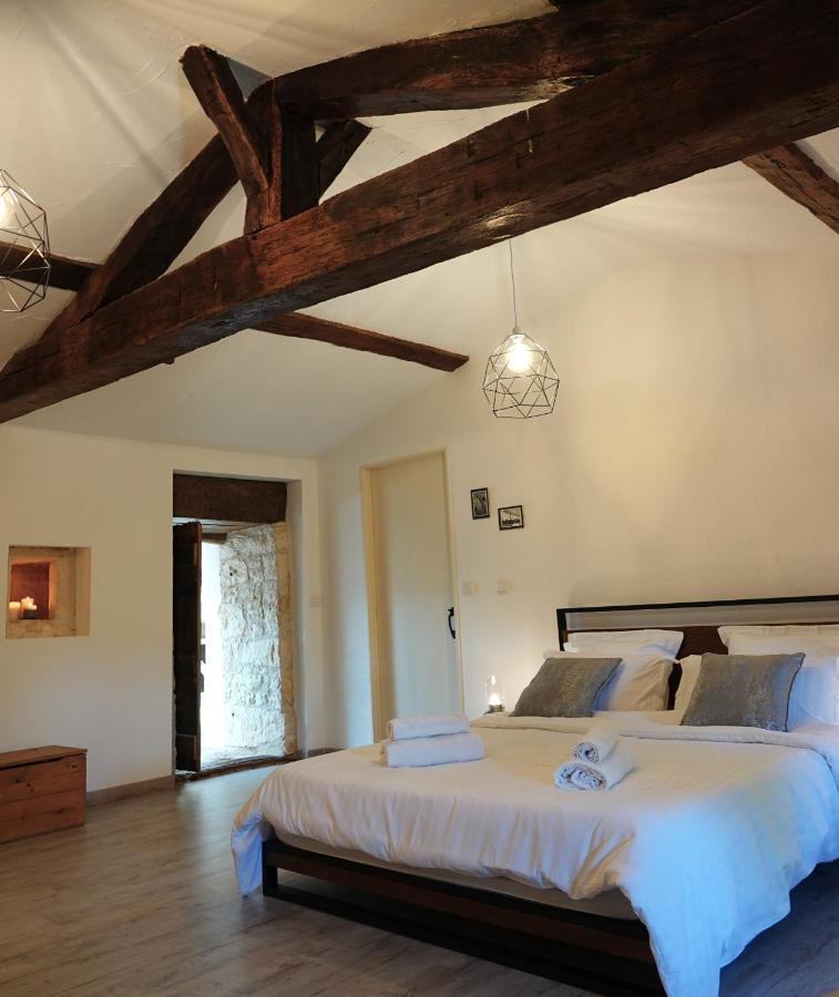 Gite Rural La Maison Mauve Ventouse Extérieur photo